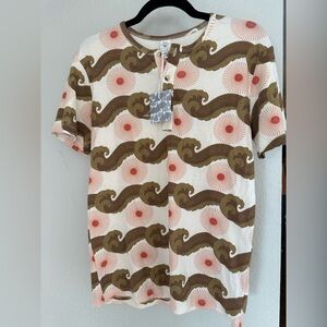 Kate Quinn Women’s Short Sleeve Tee NWT Size S Organic Cotton